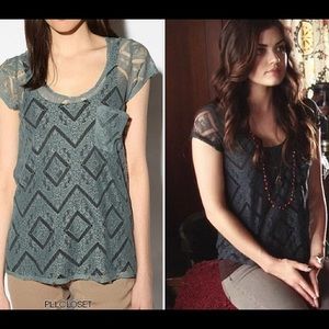 KIMCHI BLUE Lace blue tee Short Sleeve pocket Top Medium